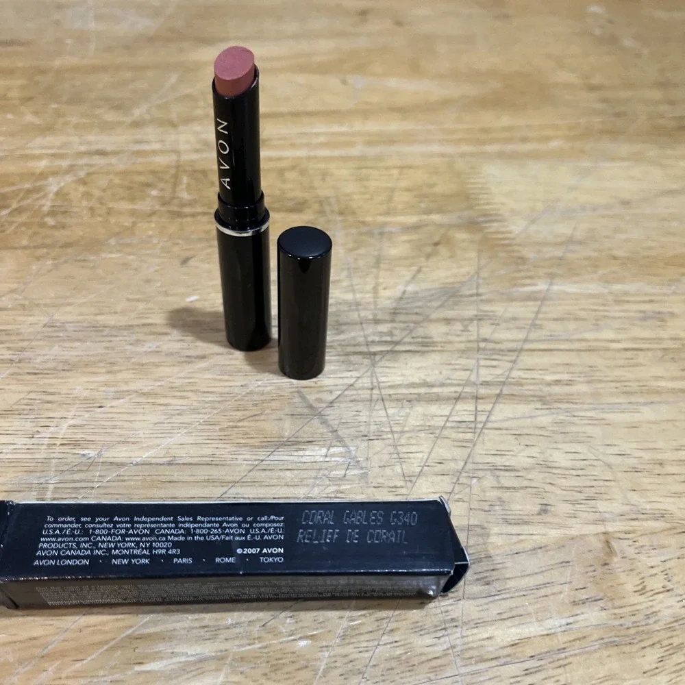 Avon Glazewear Lipstick Coral‎ Gables 0.07 Oz NOS